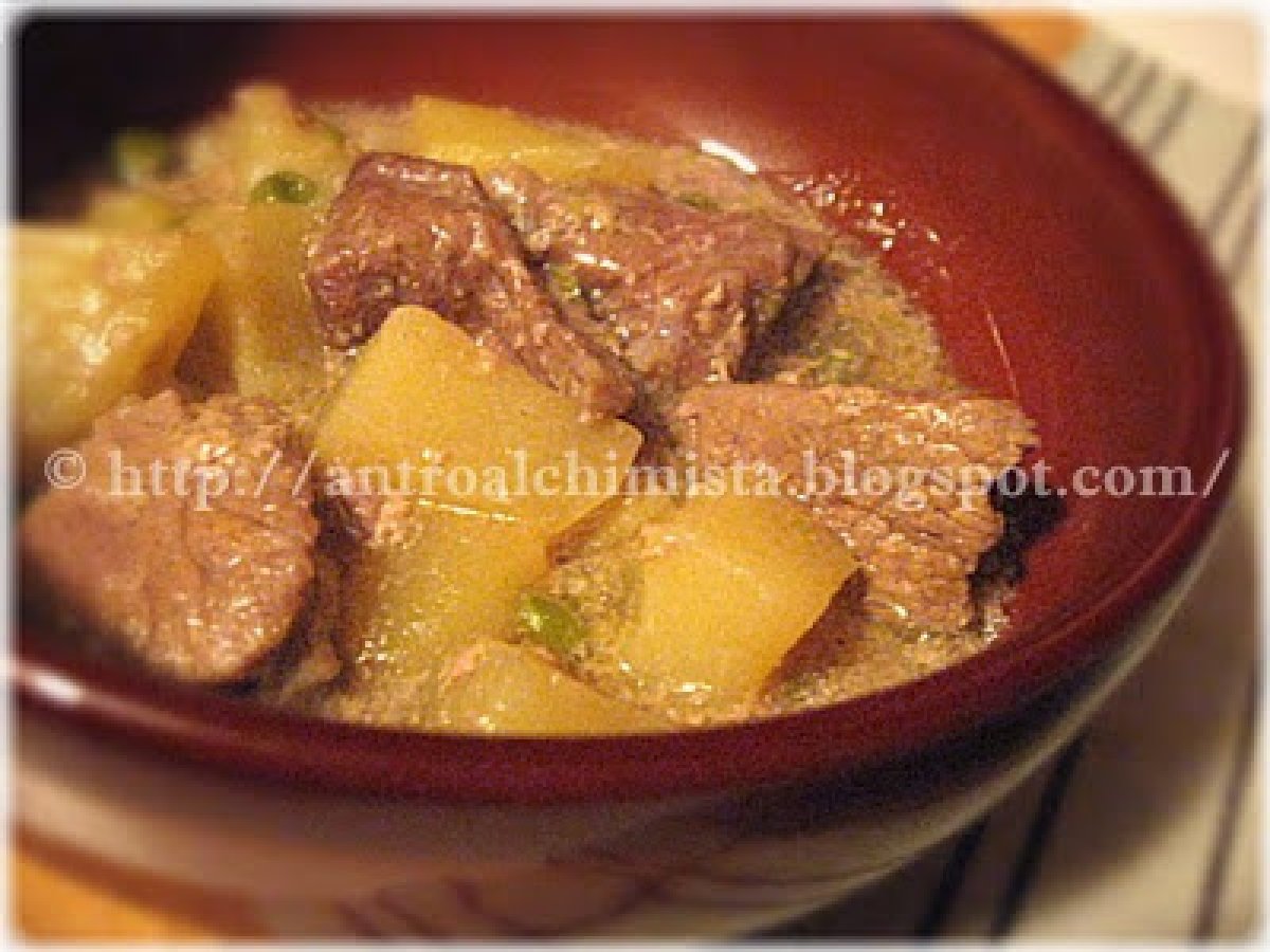 Spezzatino al Latte con Patate e Piselli nella Slow Cooker - foto 3