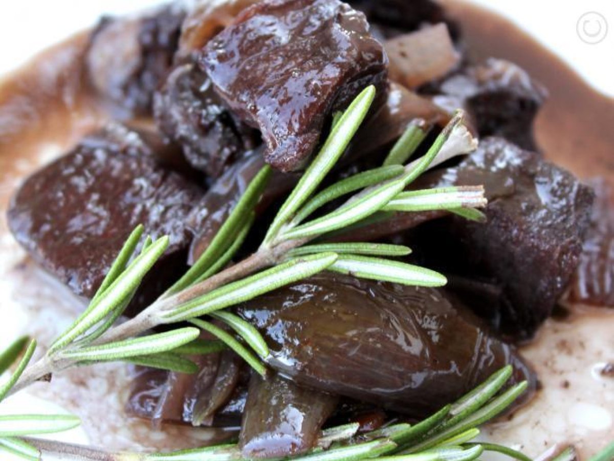 Spezzatino con scalogni