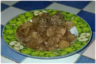 Spezzatino d'asino con patate