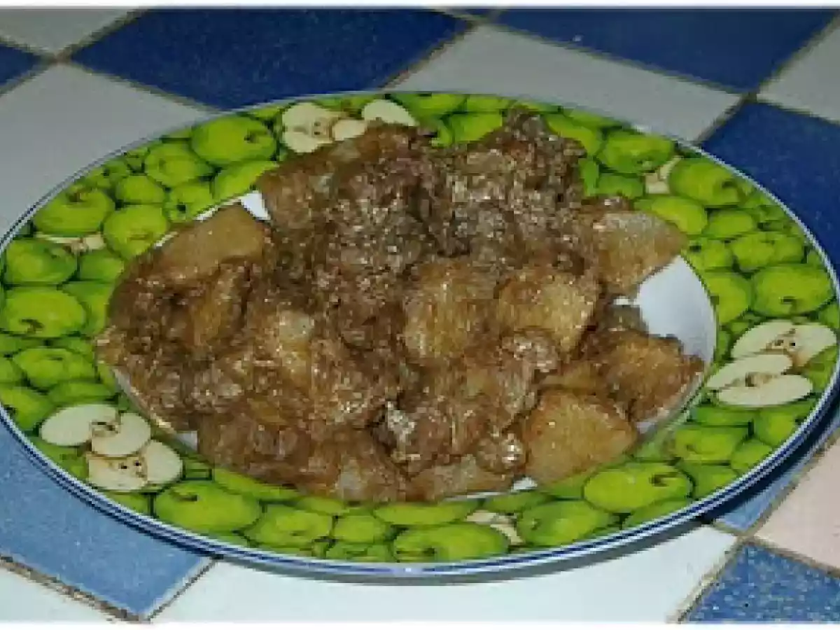 Spezzatino d'asino con patate