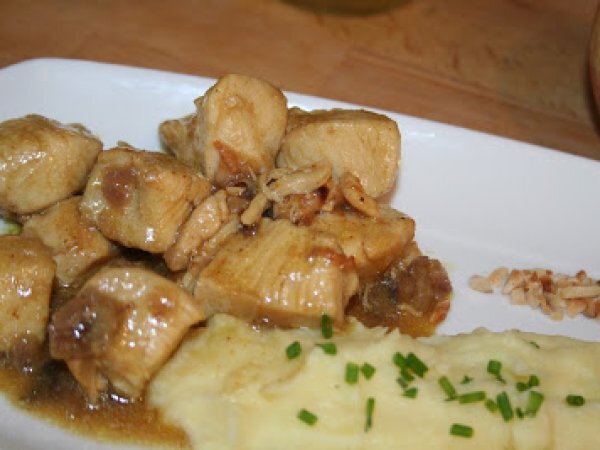 Spezzatino di pollo al sidro con purè di patate e mele, foto 2
