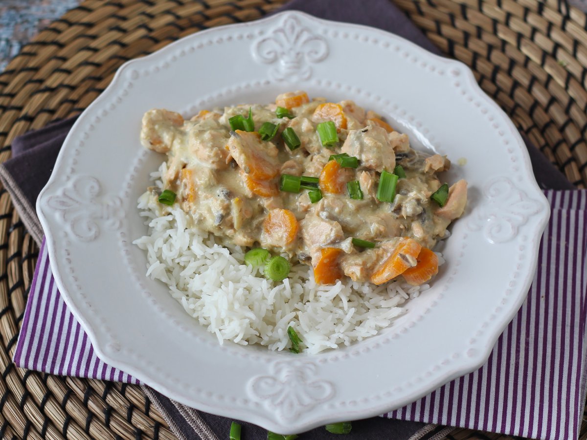 Spezzatino di salmone con funghi e carote - foto 5