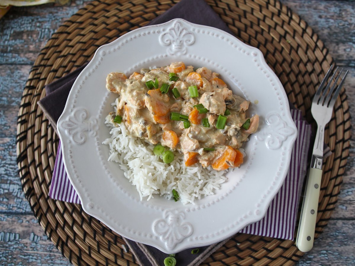 Spezzatino di salmone con funghi e carote - foto 7