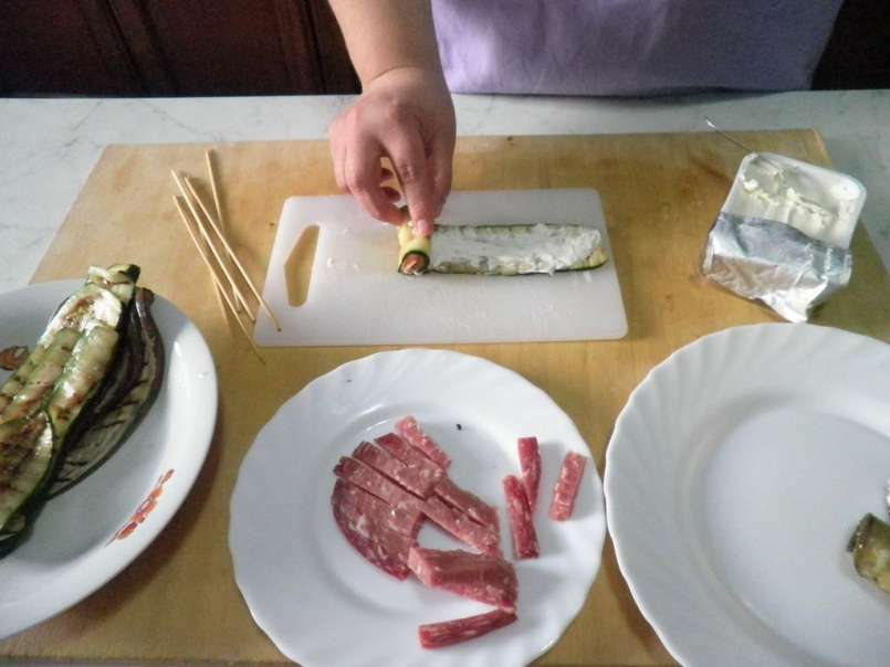 Spiedini con il Golfetta arrotolato con zucchine e melanzane grigliate, foto 6