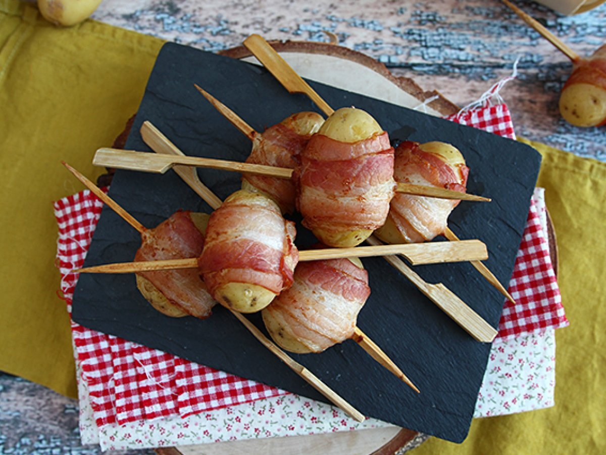 Spiedini di patate e pancetta affumicata - foto 3