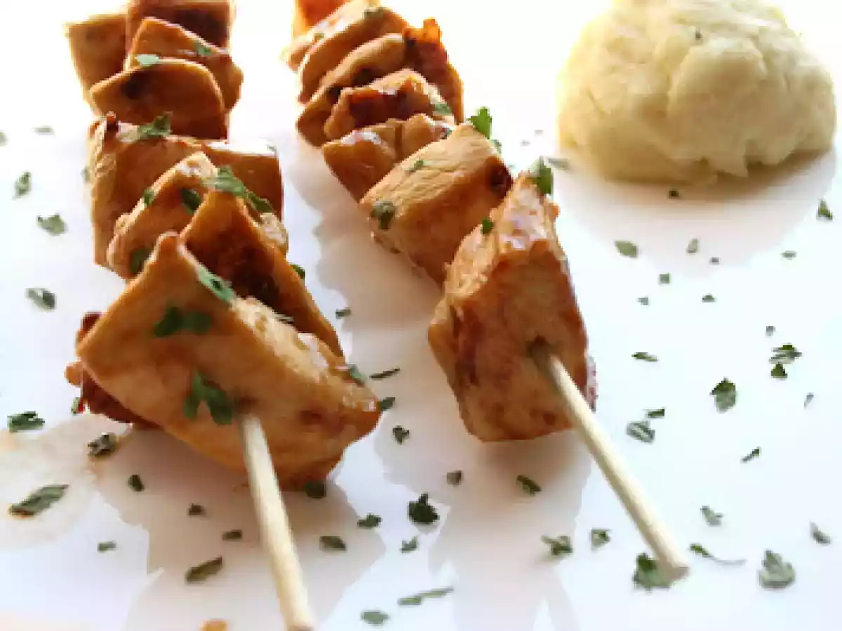 Spiedini di pollo in salsa Worcester