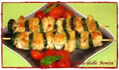 Spiedini pollo e zucchine