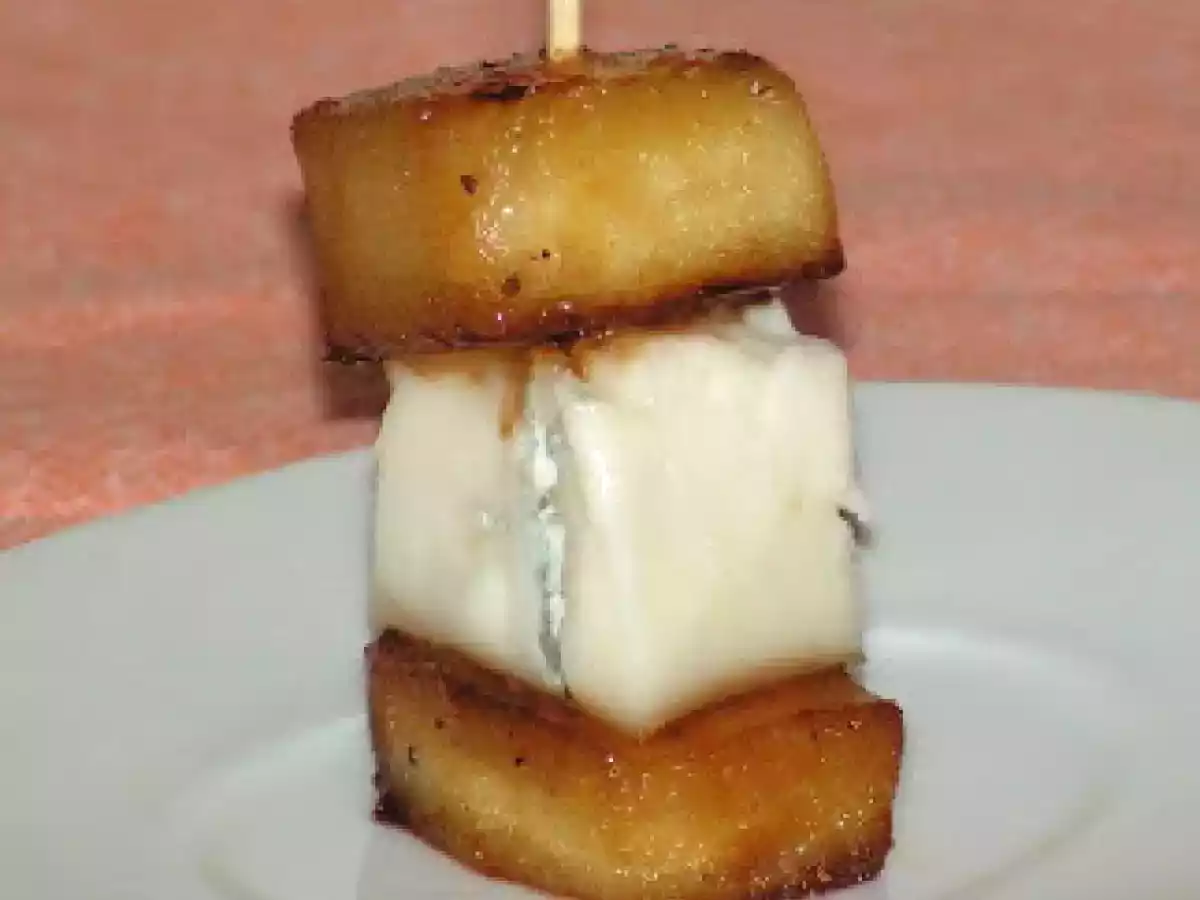 SPIEDINO DI MELE E GORGONZOLA