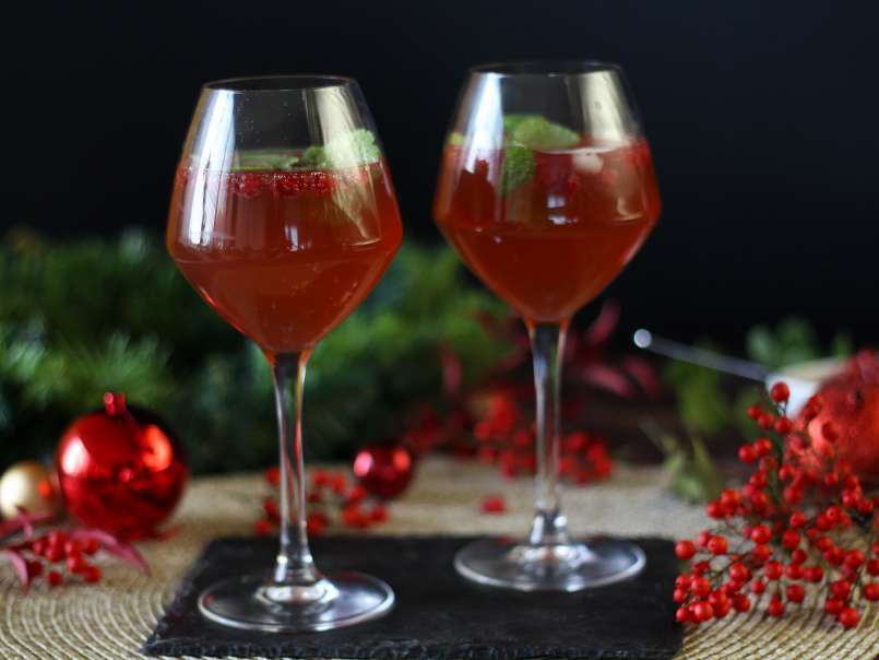 Spritz al melograno, il cocktail nelle palline di Natale!, foto 3