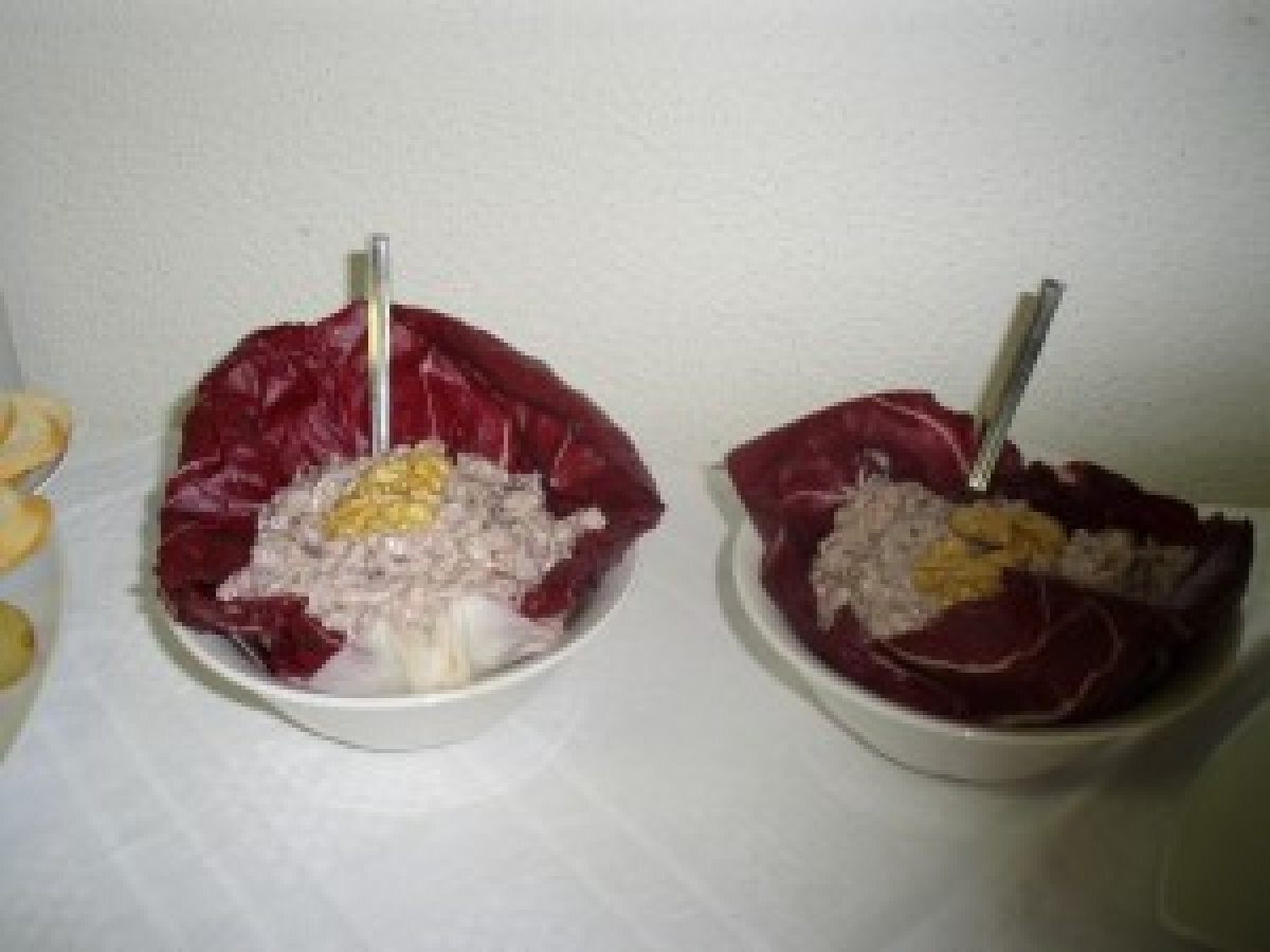 Spuma di radicchio variegato alle noci