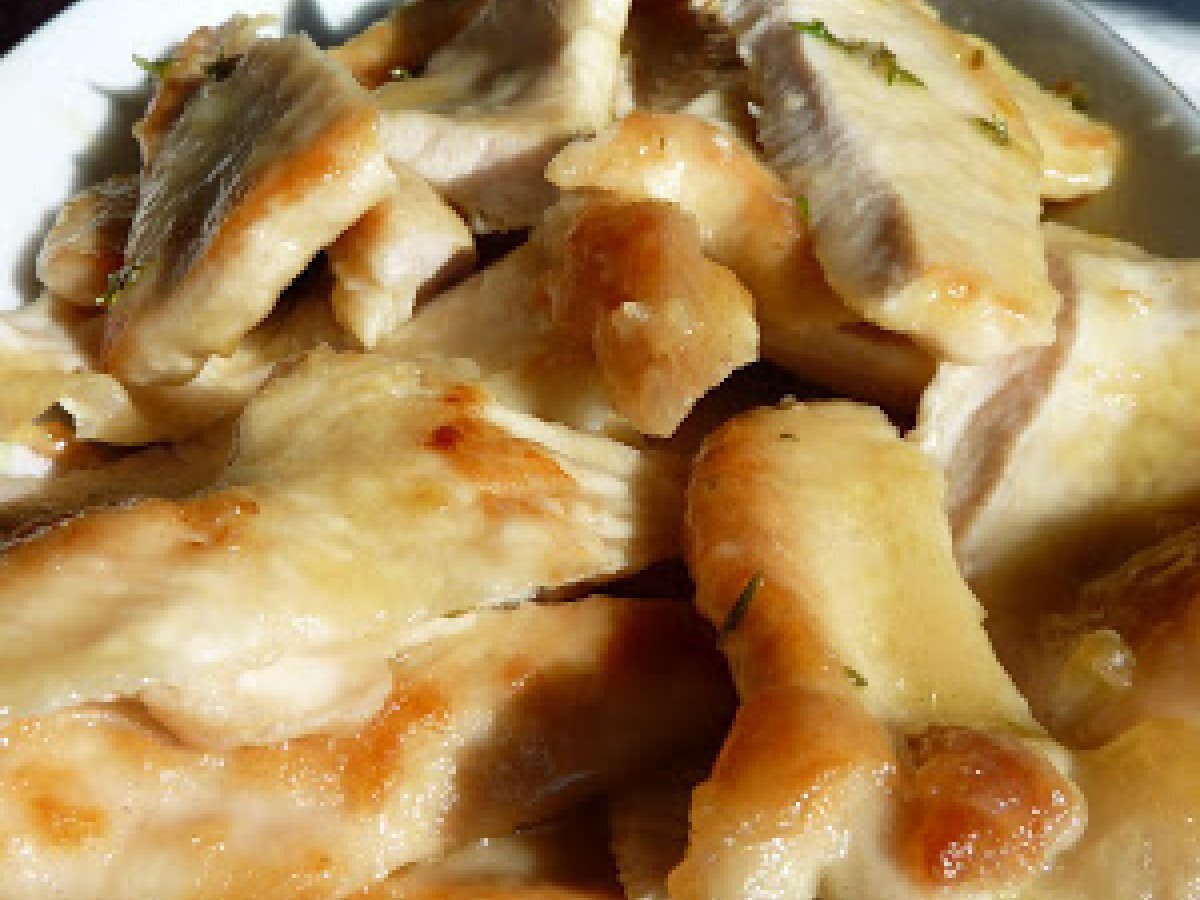 STRACCETTI DI POLLO AL TIMO E LIMONE