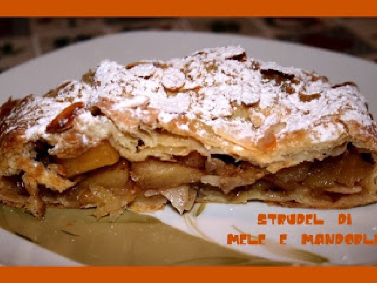 Strudel di mele e mandorle