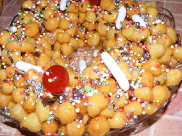 Struffoli napoletani