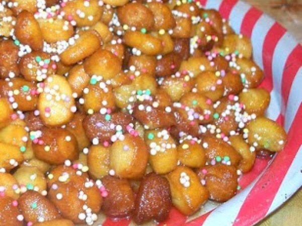 Struffoli Napoletani: Ricetta Bimby della Cicerchiata