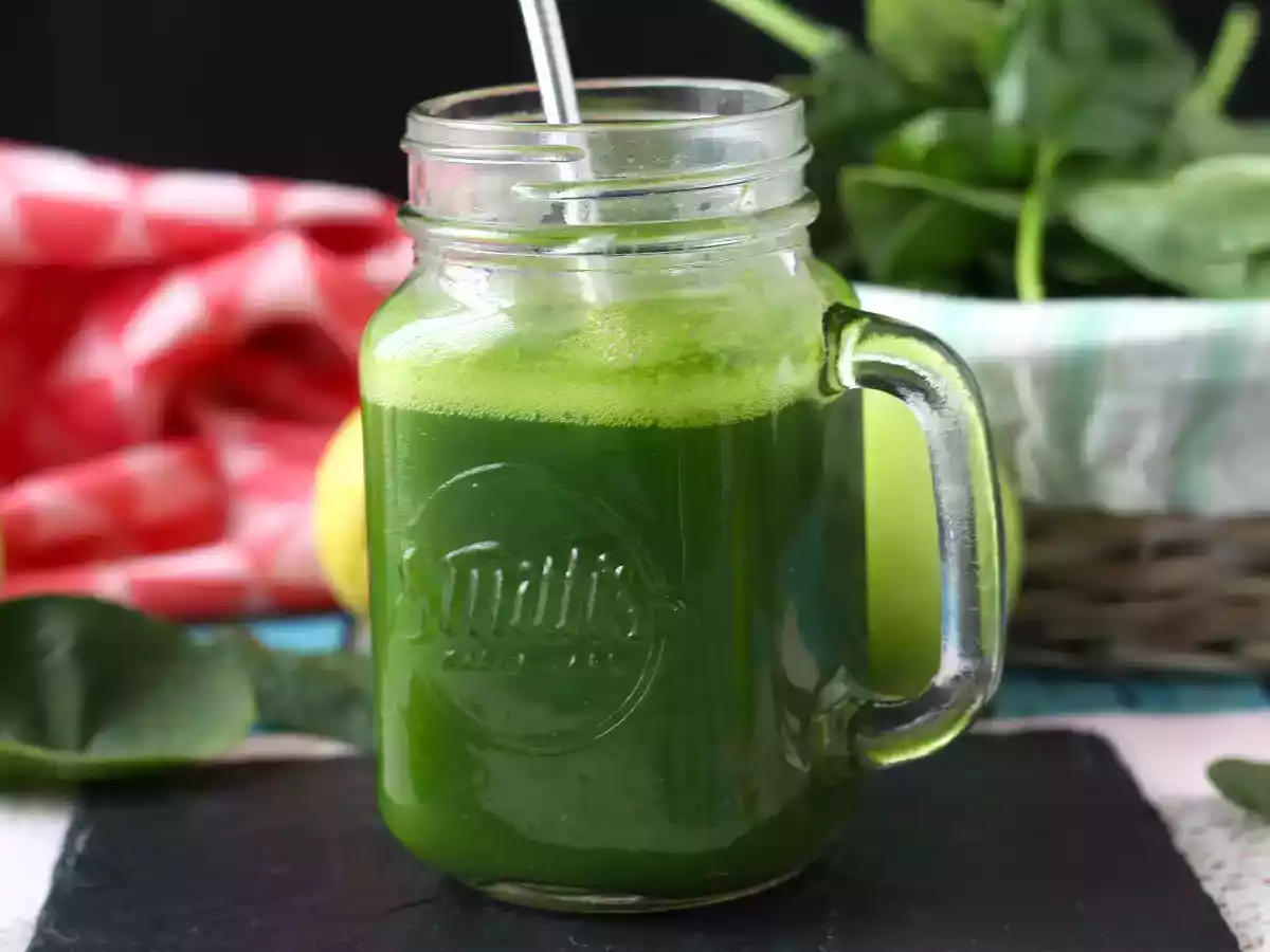 Succo verde detox e multivitaminico: la bevanda ideale in qualsiasi momento della giornata! - foto 2