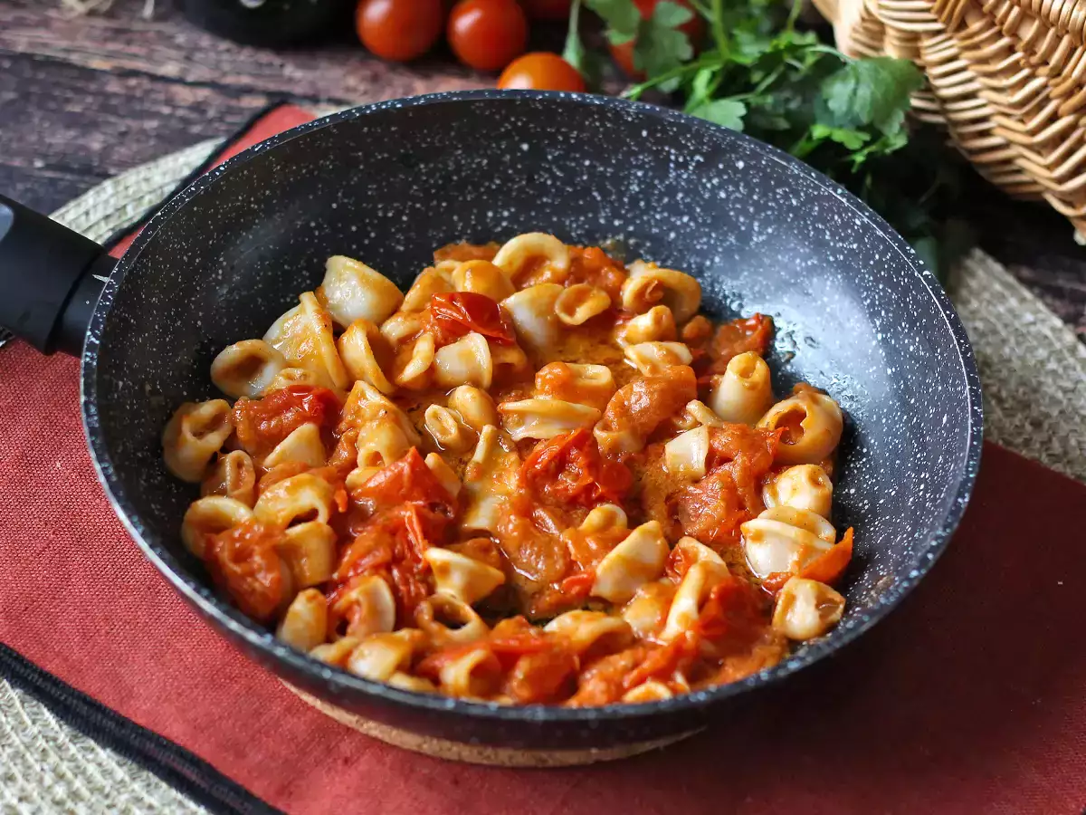 Sugo di calamari: un condimento perfetto per la pasta - foto 4