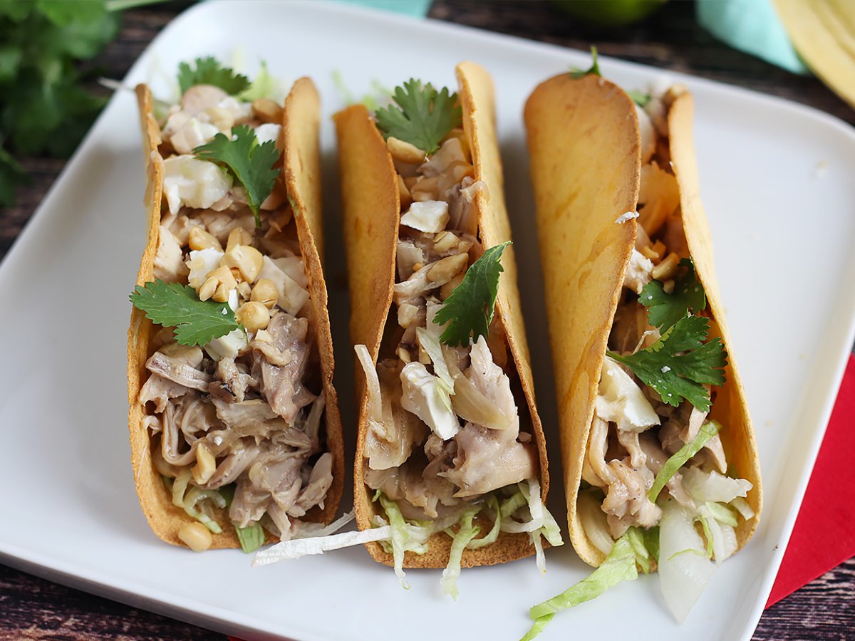 Tacos croccanti con pollo e salsa satay - foto 3