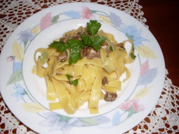 ..tagliatelle ai funghi porcini!!^_^