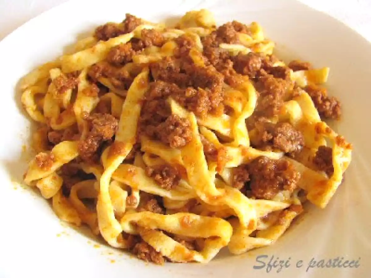 Tagliatelle al ragù