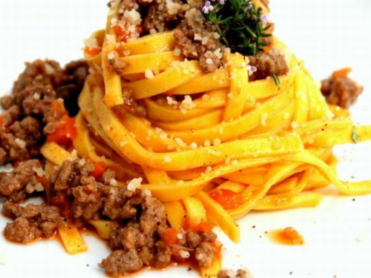 Tagliatelle al ragù speziato - foto 2