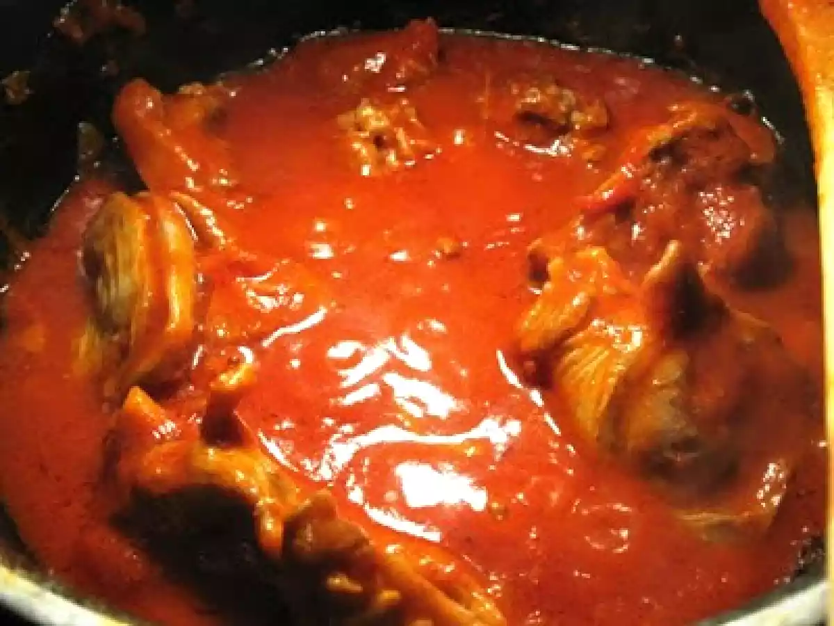 Tagliatelle di pasta fresca con sugo e spezzatino d'agnello - foto 5