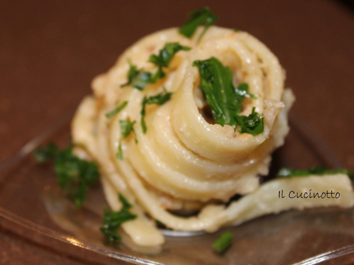 Tagliatelle funghi e castagne in finger