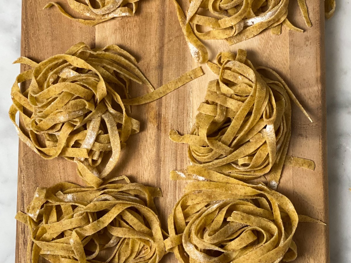 Tagliatelle integrali con salsa al tartufo bianco - foto 2