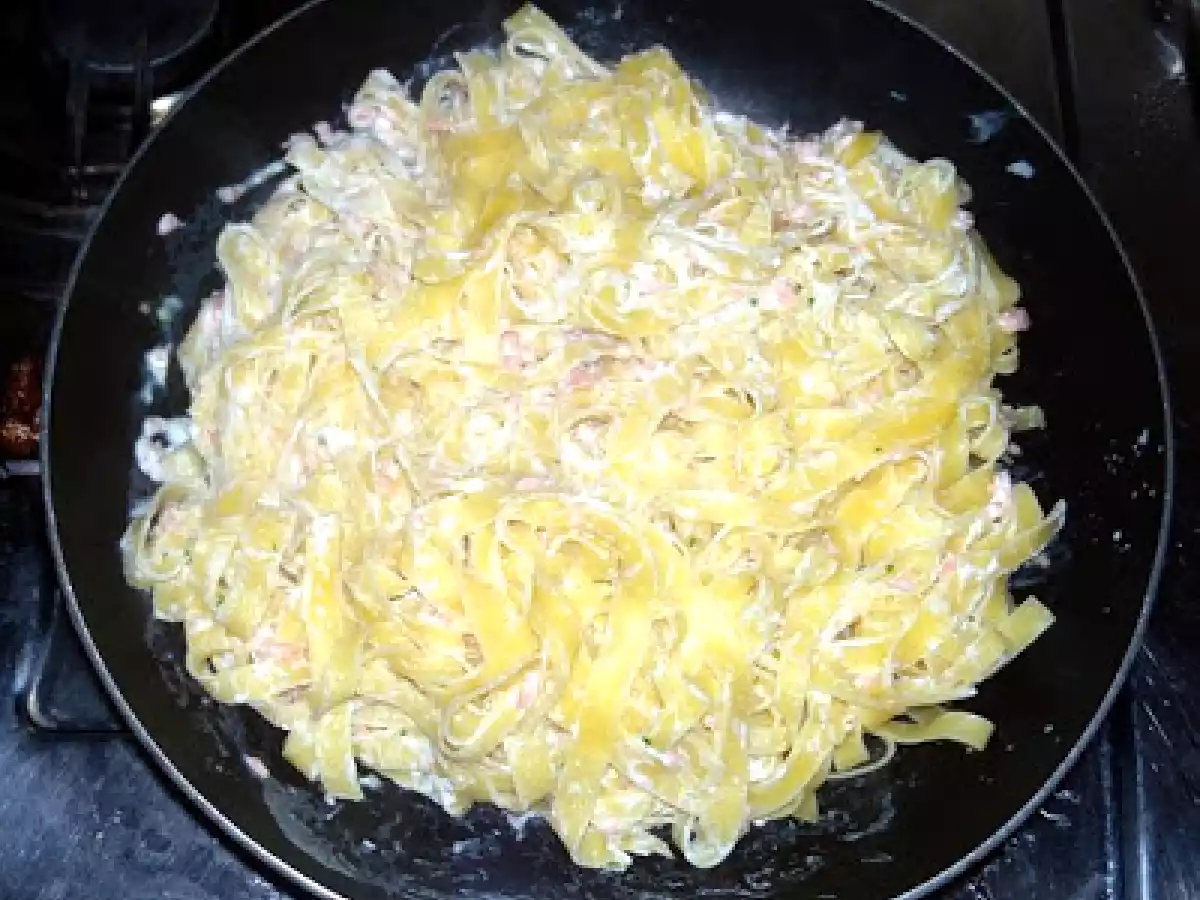 Tagliatelle ricotta e salmone