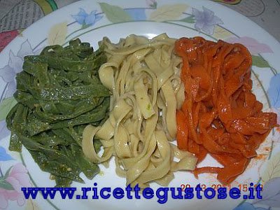 Tagliatelle tricolore - Ricetta Petitchef