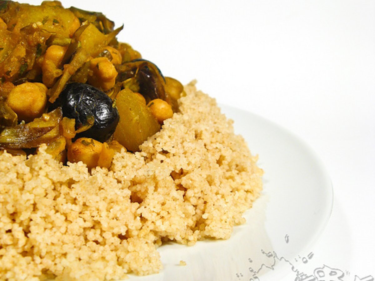 Tajine di ceci e carciofi