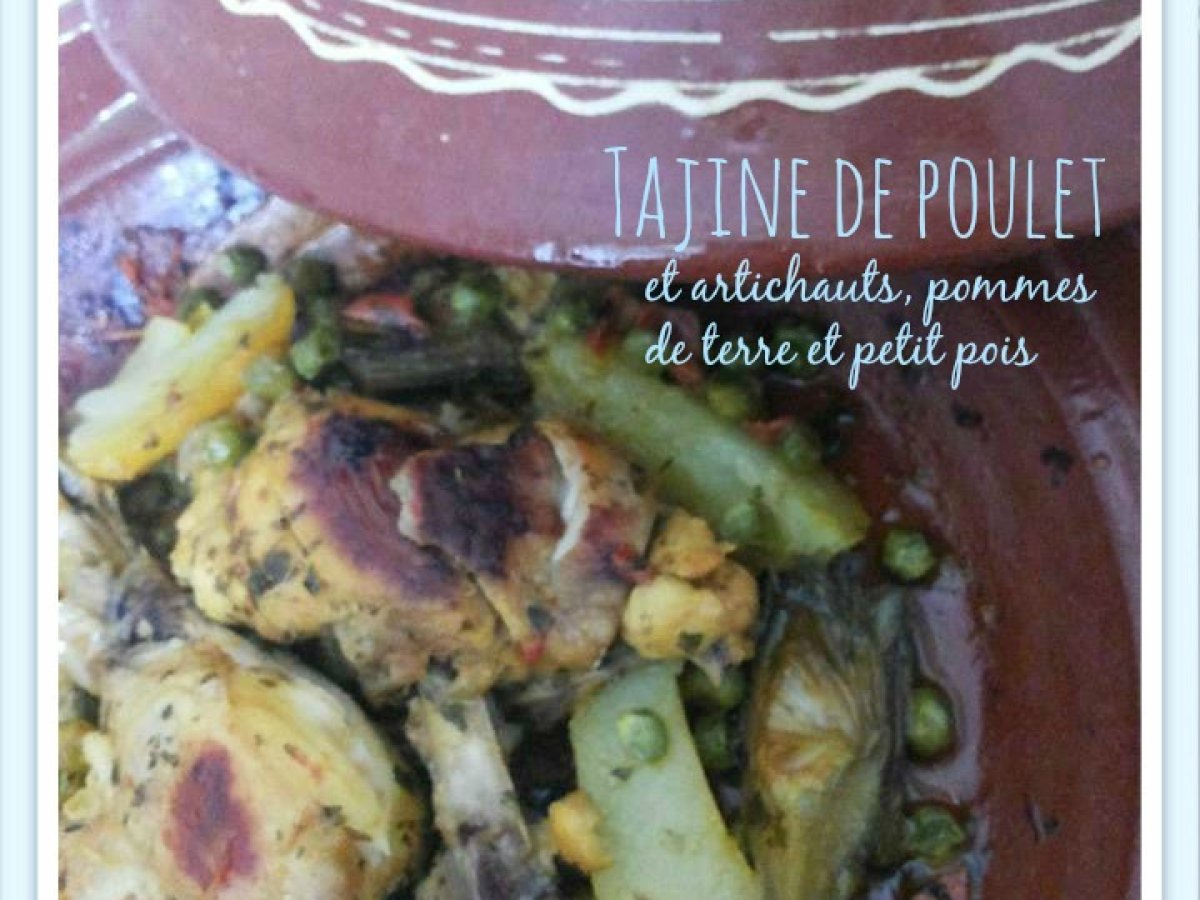 Tajine di pollo, con carciofi, patate e piselli.