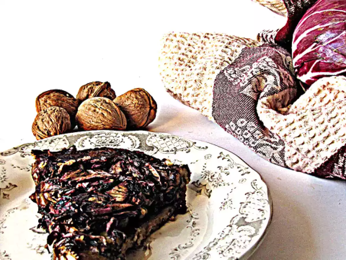 Tarte Tatin al Radicchio in Agrodolce con Brie e Noci