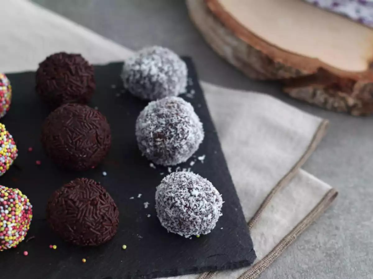 Tartufi al cioccolato decorati - foto 2