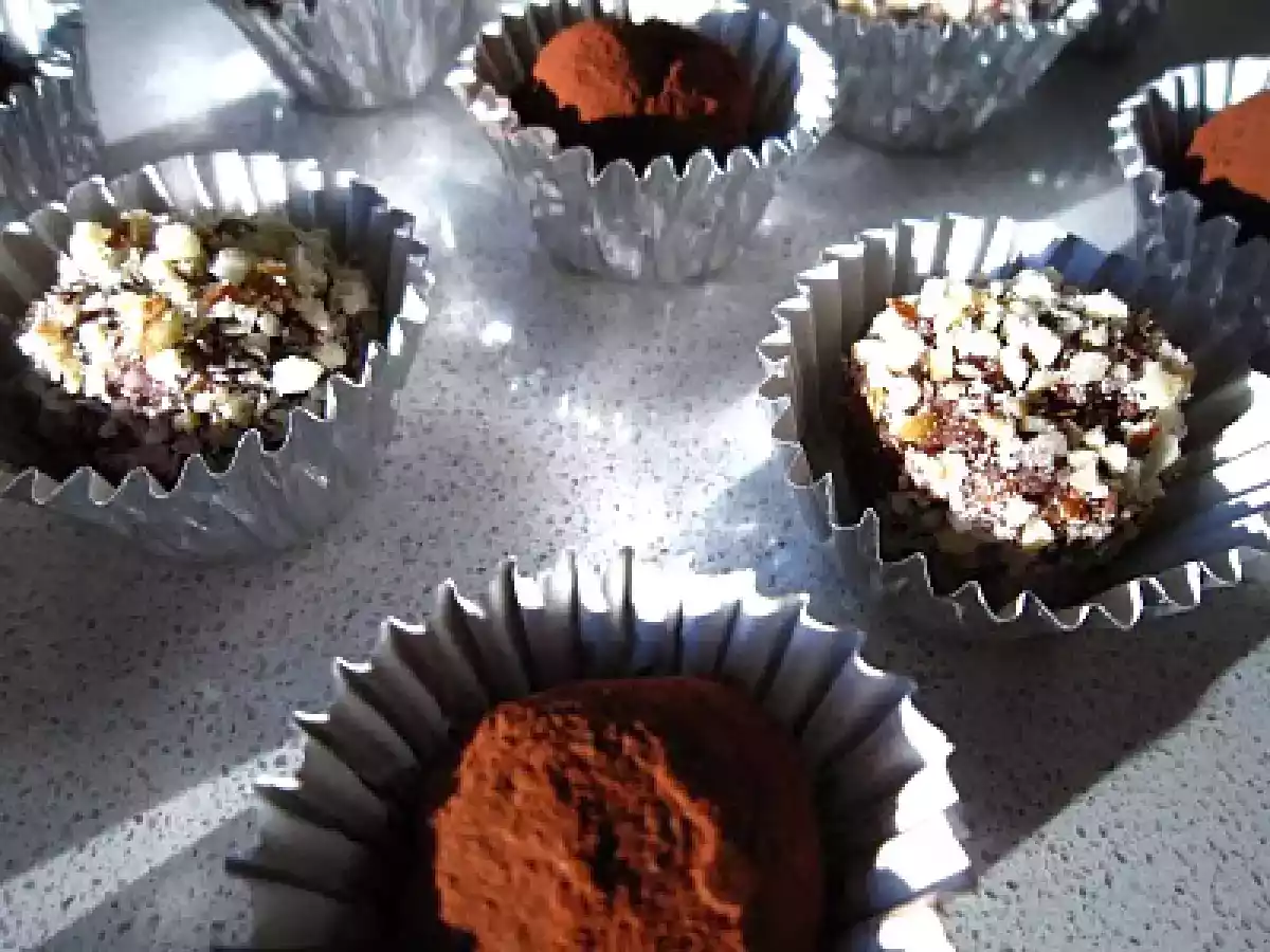 Tartufi di cioccolato al caffè e rum