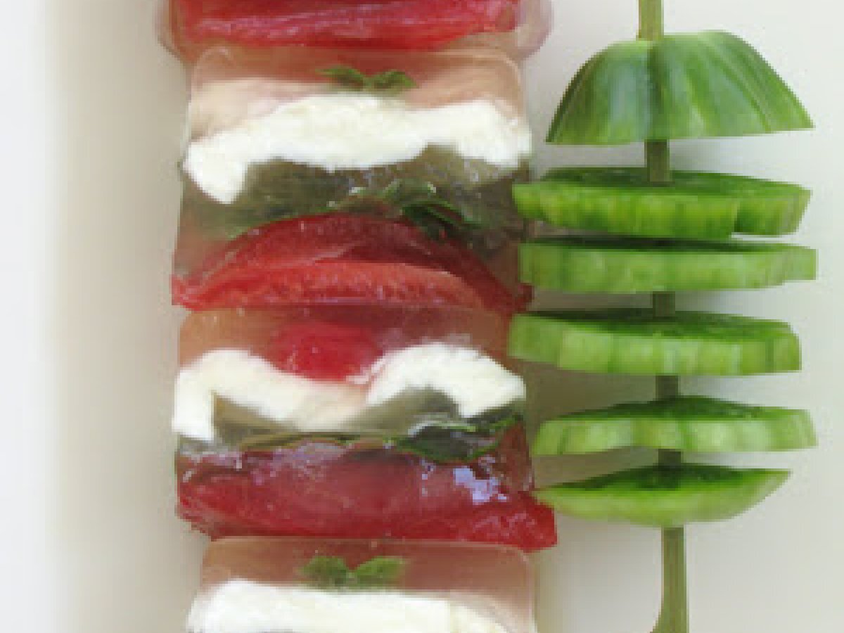Terrina di pomodoro, mozzarella e basilico