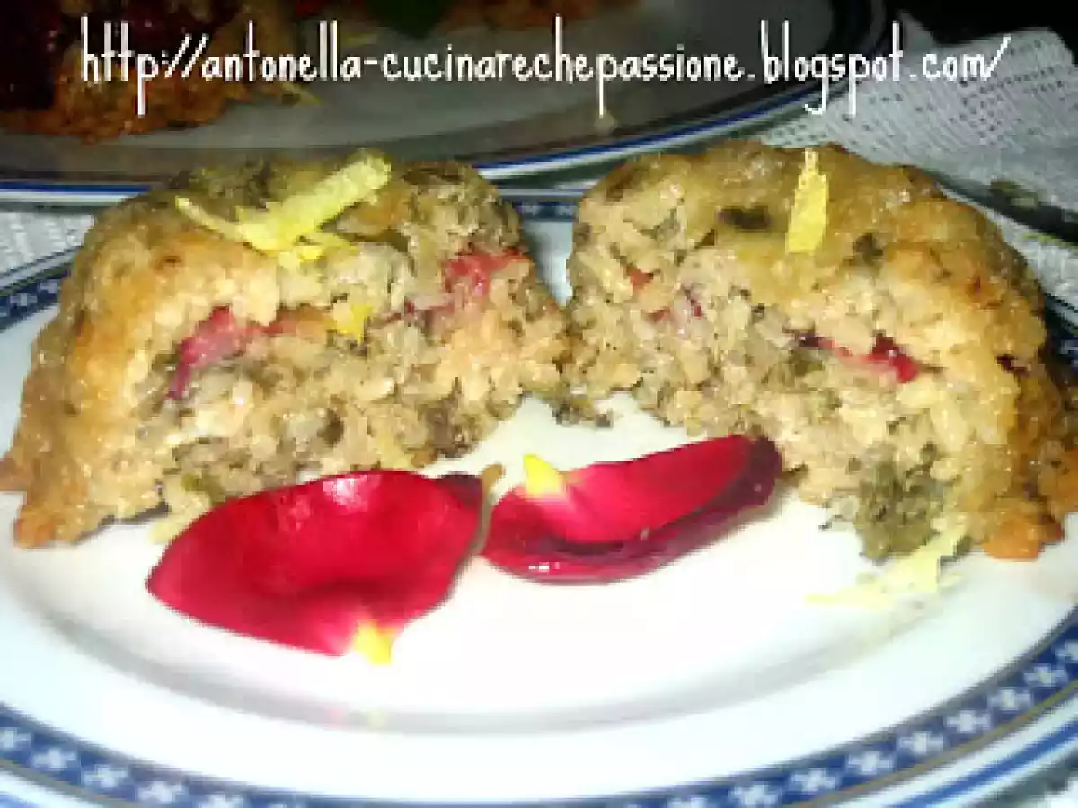 Timballini con germogli di rovo e petali di rosa rossa - foto 2