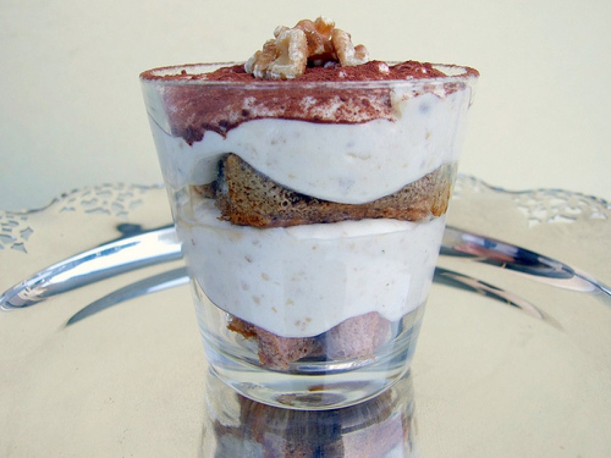 Tiramisù alle noci