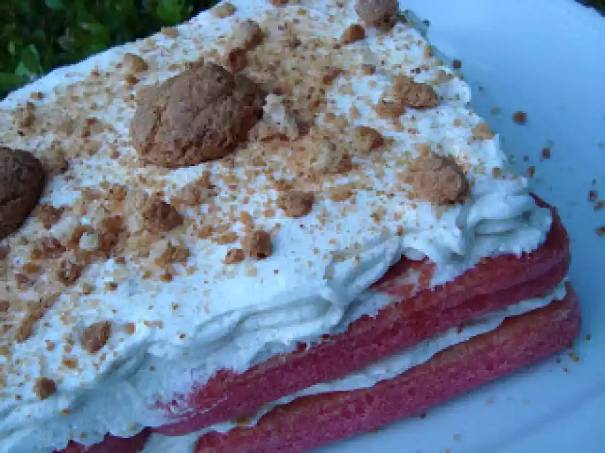 Tiramisù di panna e pesche