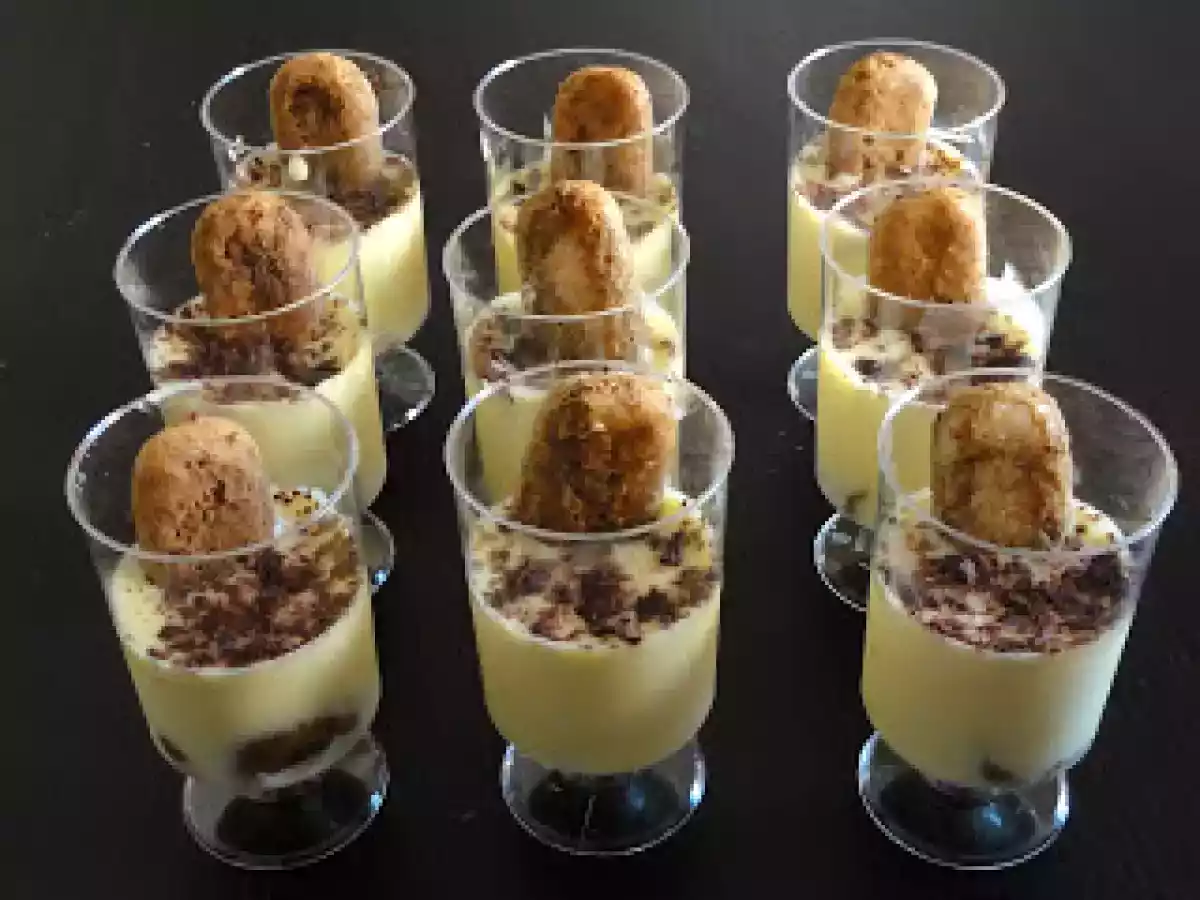 Tiramisù in bicchiere al cioccolato bianco - foto 2