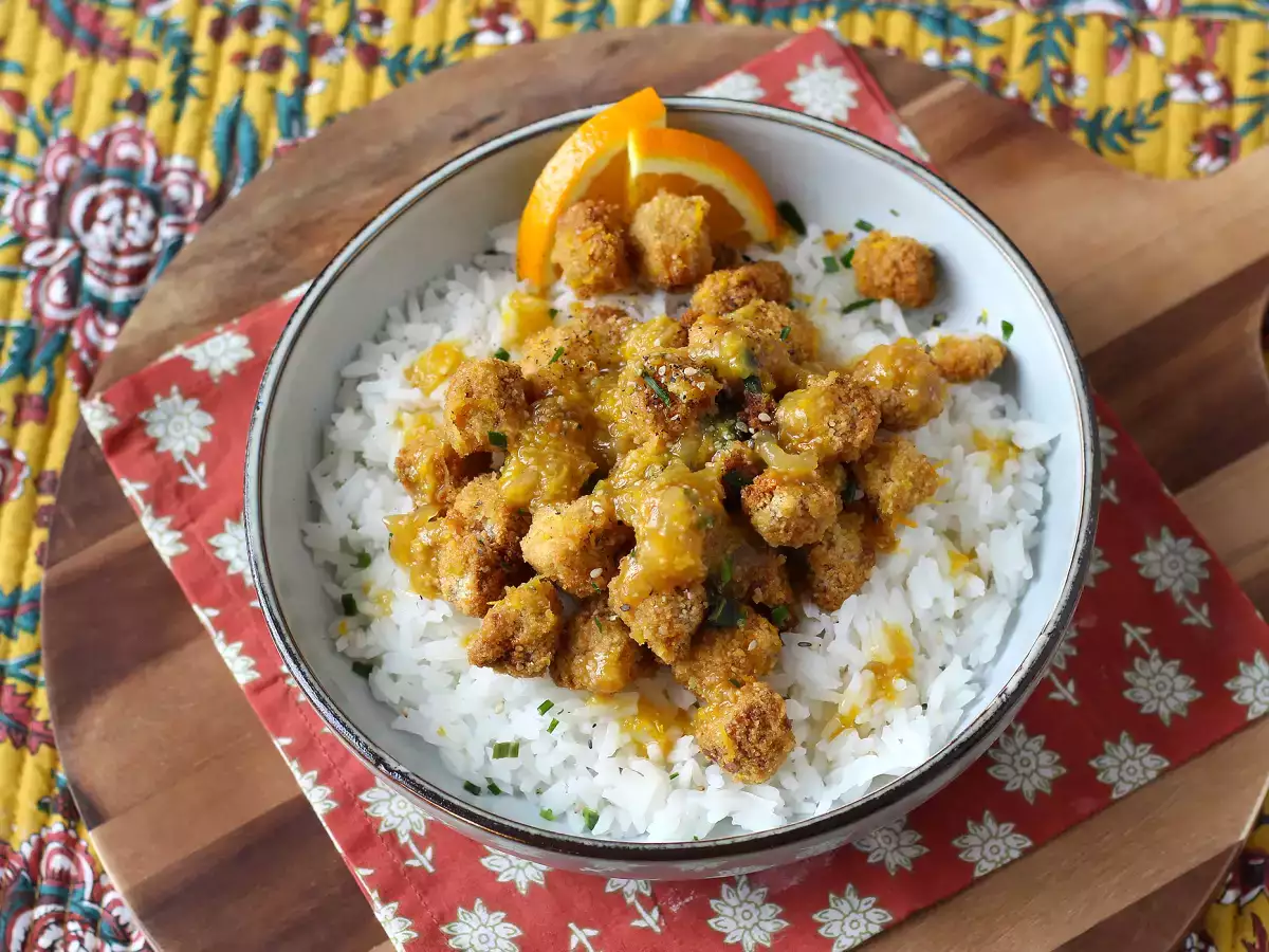Tofu croccante all'arancia vegetariano con salsa agrodolce - foto 2