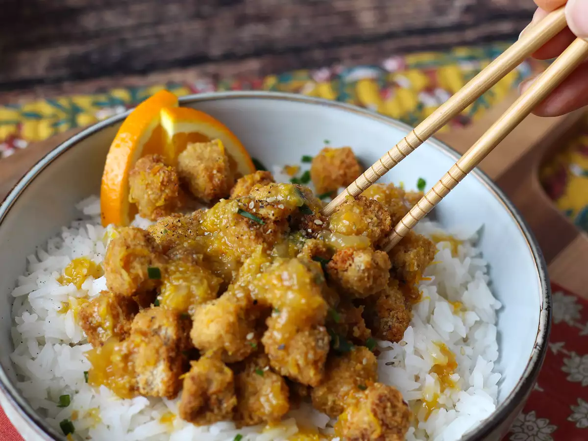 Tofu croccante all'arancia vegetariano con salsa agrodolce - foto 5