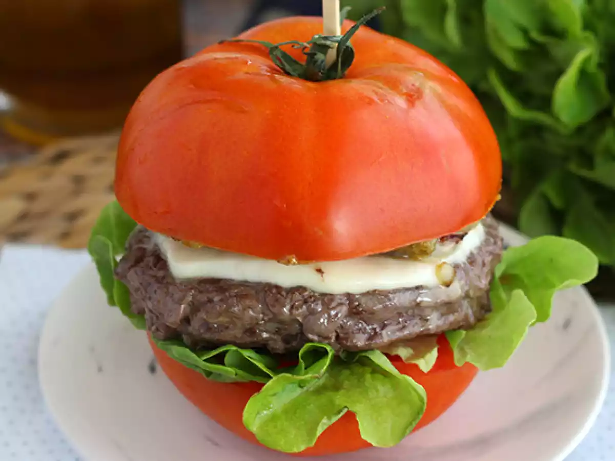 Tomato burger: il burger senza pane leggero, fresco e pieno di gusto - foto 3