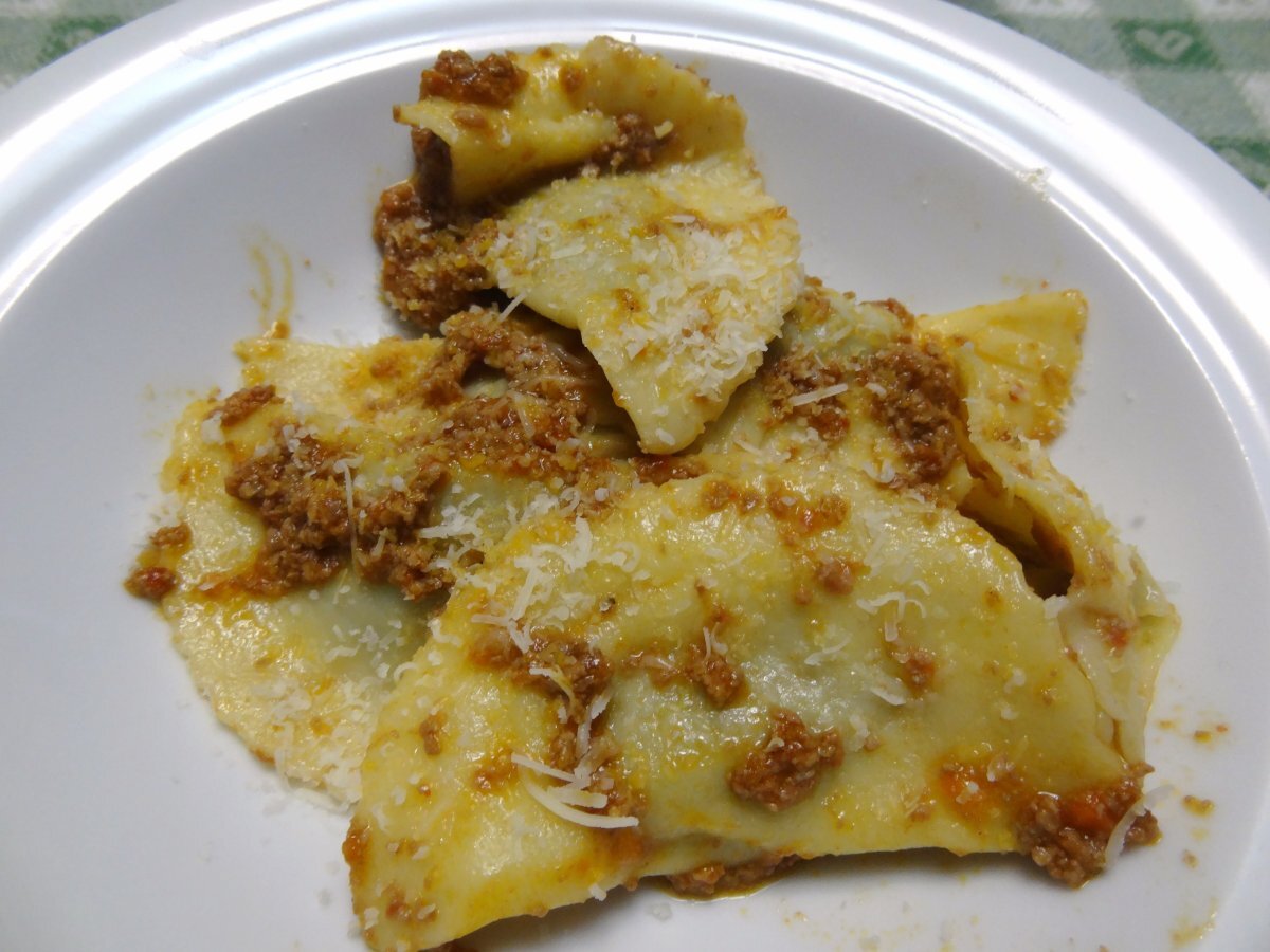 Tordelli lucchesi