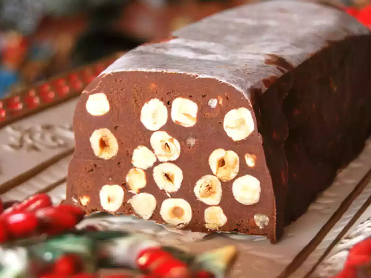 Torrone morbido al cioccolato e nocciole