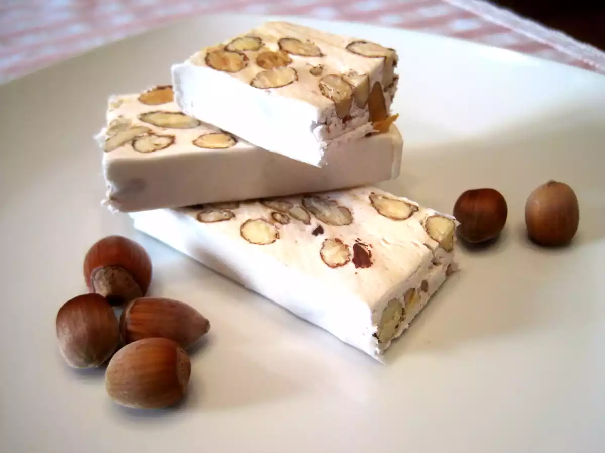Torrone morbido alle mandorle, nocciole e pistacchi - foto 4