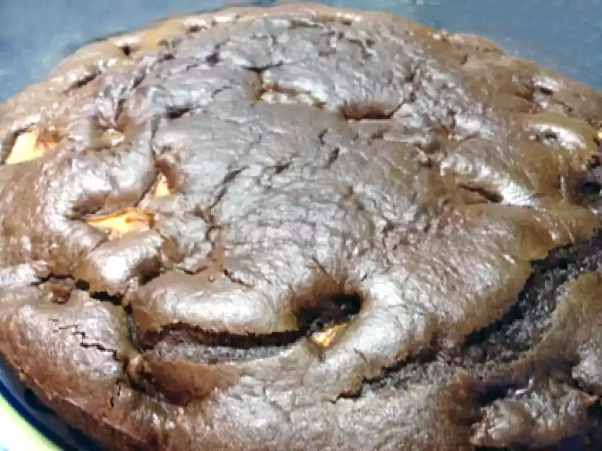 TORTA AL CIOCCOLATO FONDENTE SENZA BURRO E UOVA