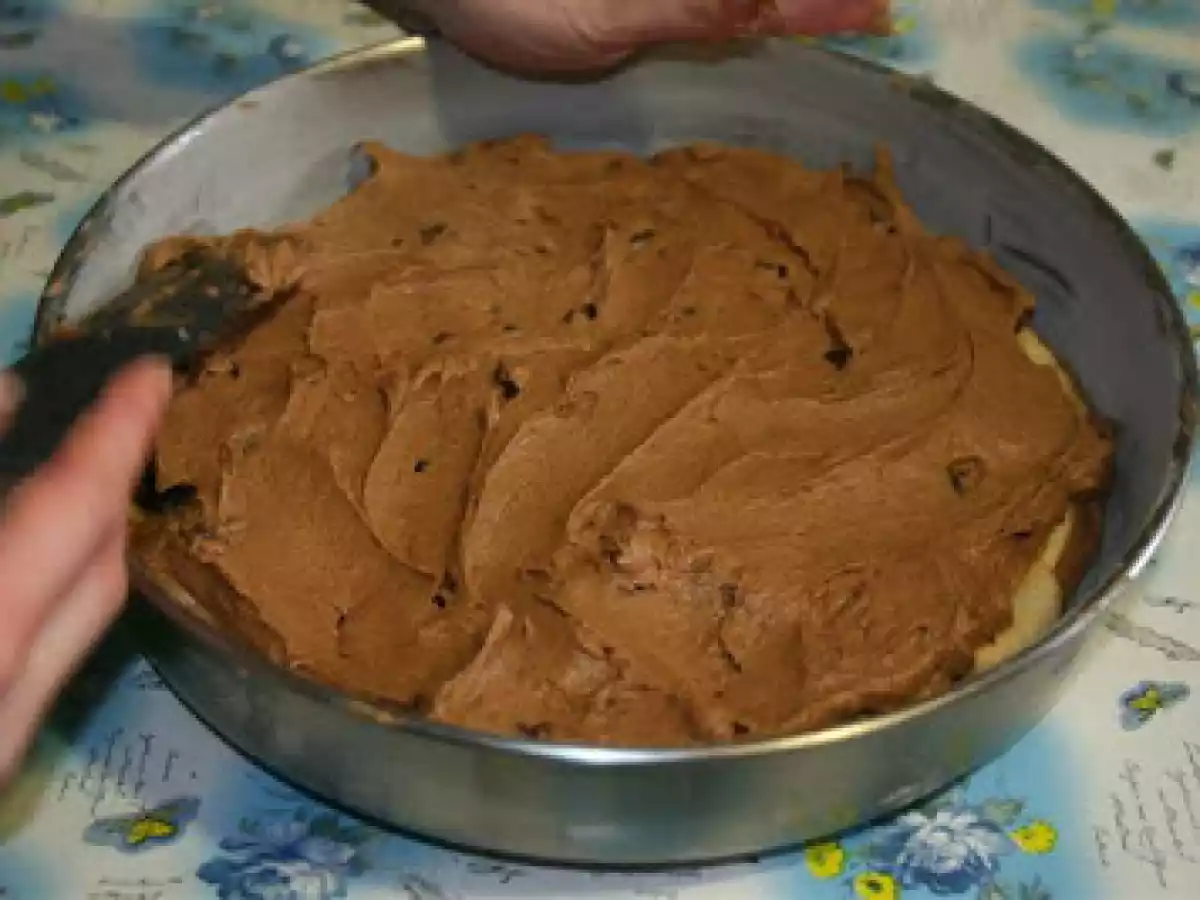 Torta al cioccolato, mele e cannella - foto 2