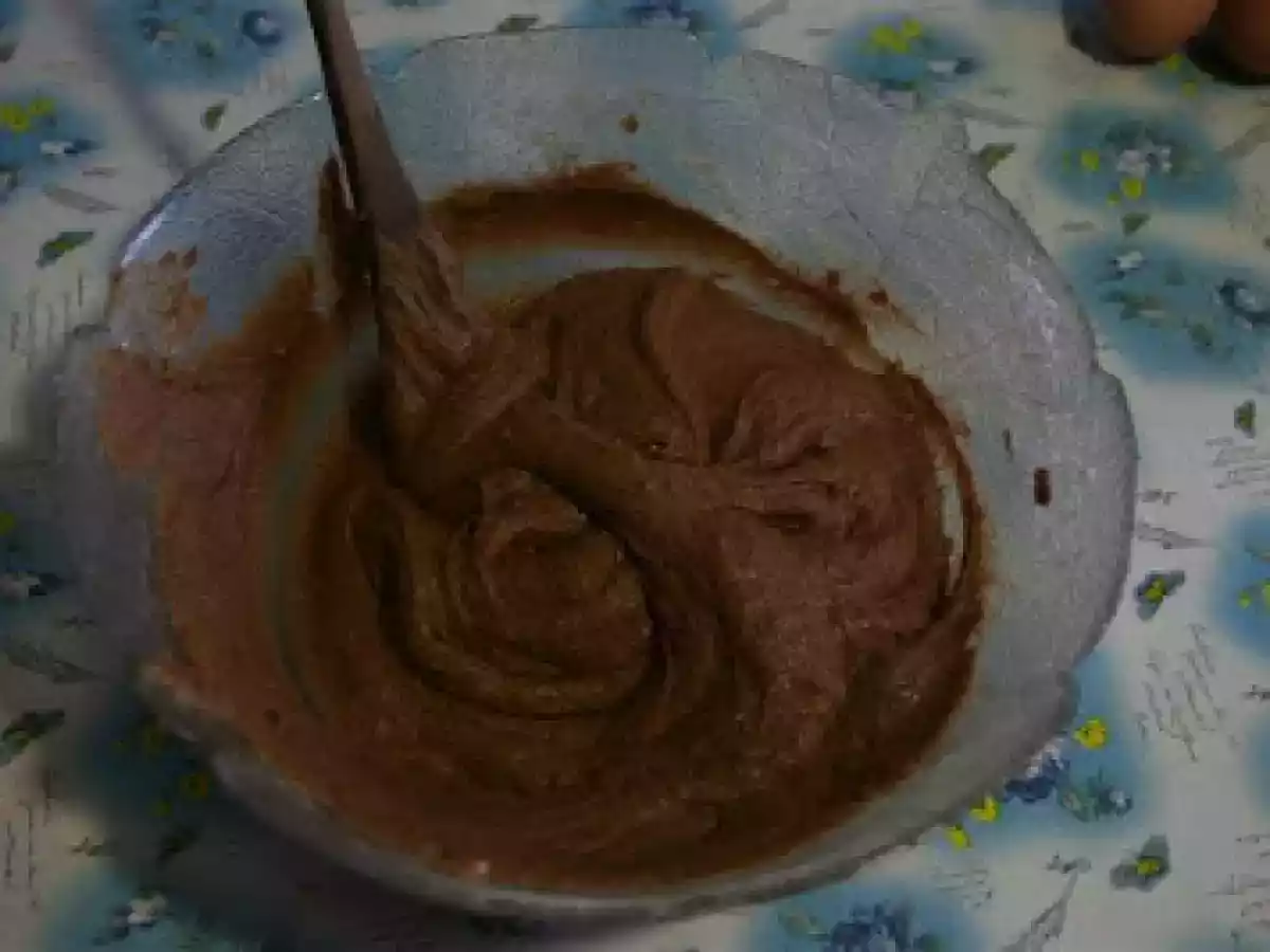 Torta al cioccolato, mele e cannella - foto 9