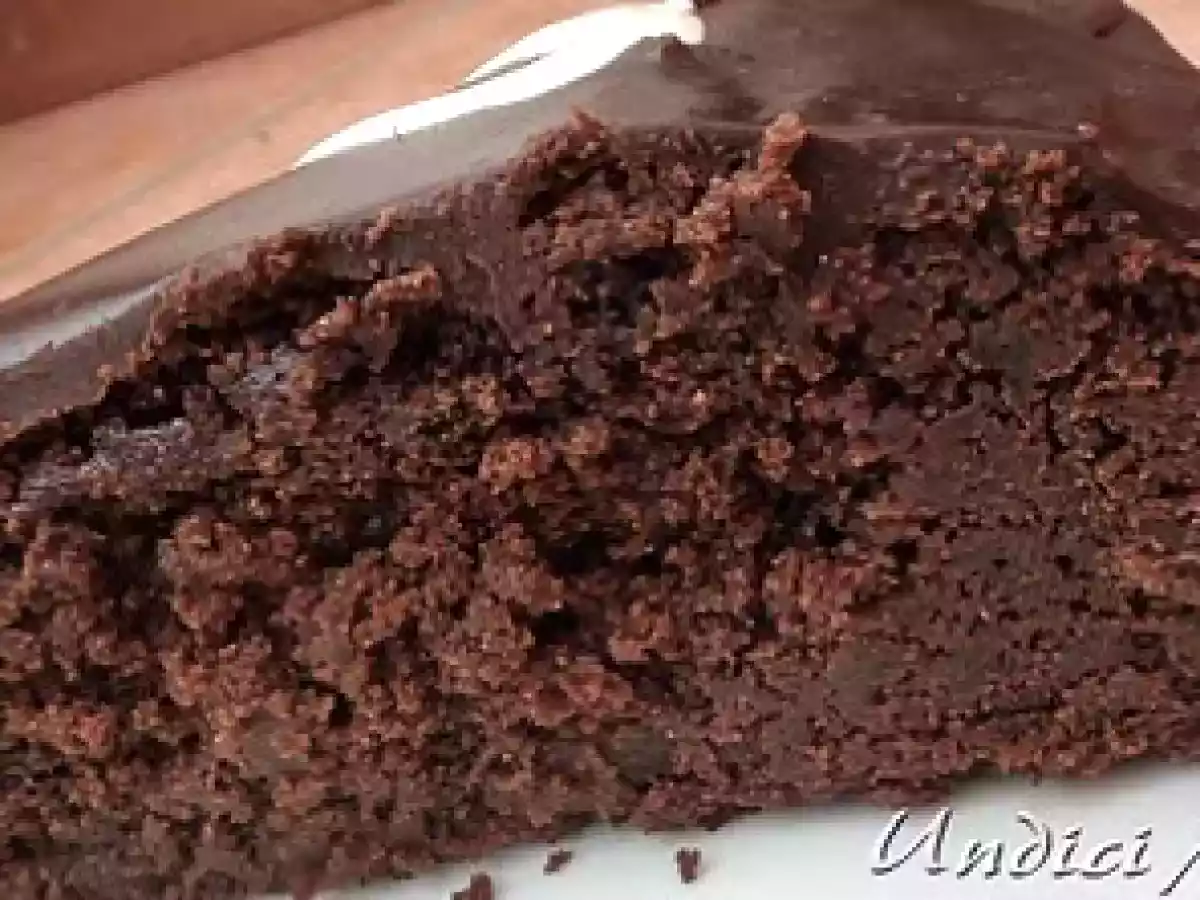 Torta al cioccolato per l'anniversario - foto 2