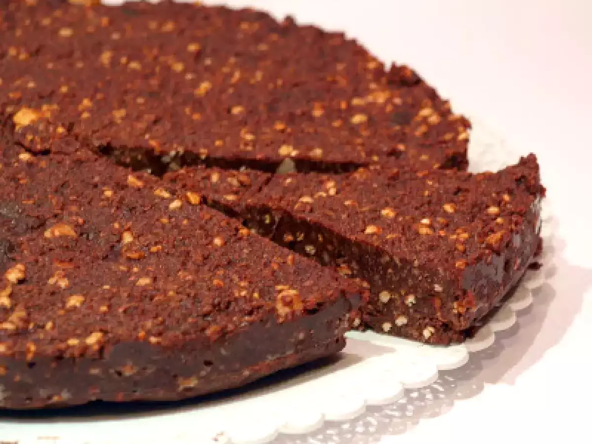 Torta al cioccolato senza forno: ricetta facile e veloce con biscotti e riso soffiato - foto 2